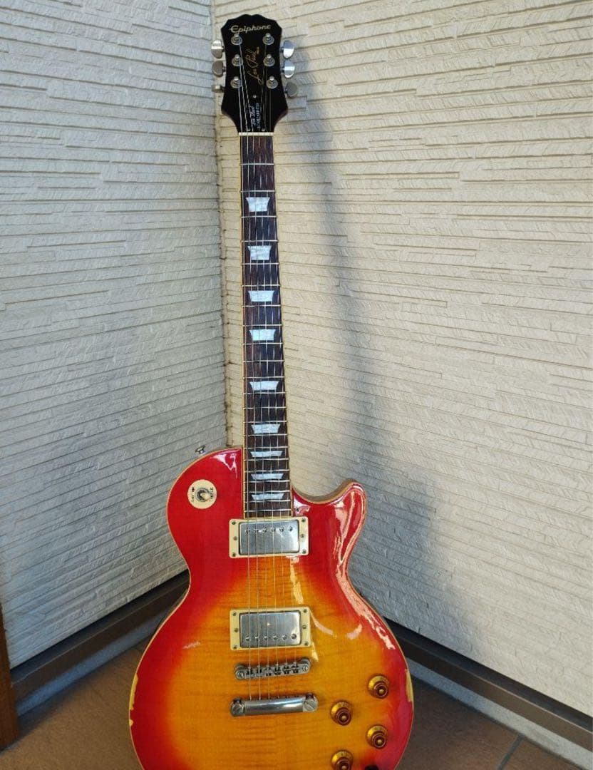 Epiphone Lespaul Standard pro 楽器店にて調整済み