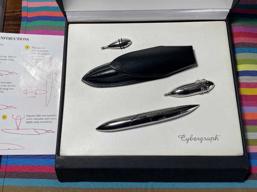 大幅値下　入手困難　ジャン・ピエール・レピーヌ.サイバーグラフ万年筆１８ＫニブＭ