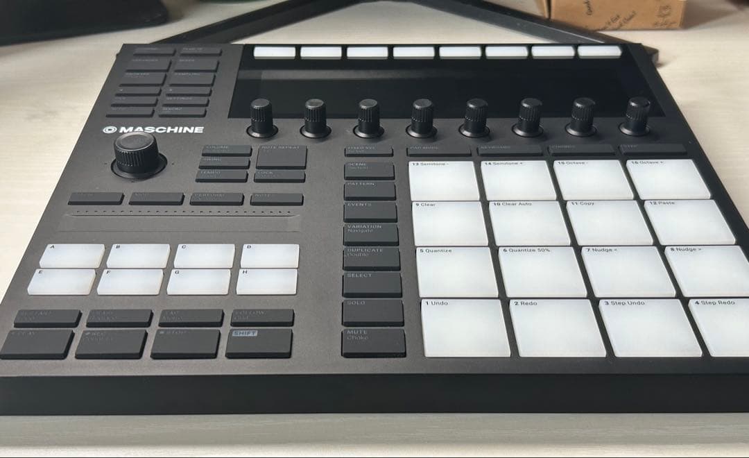 ドラムパッドmaschine mk3 ,ID有り