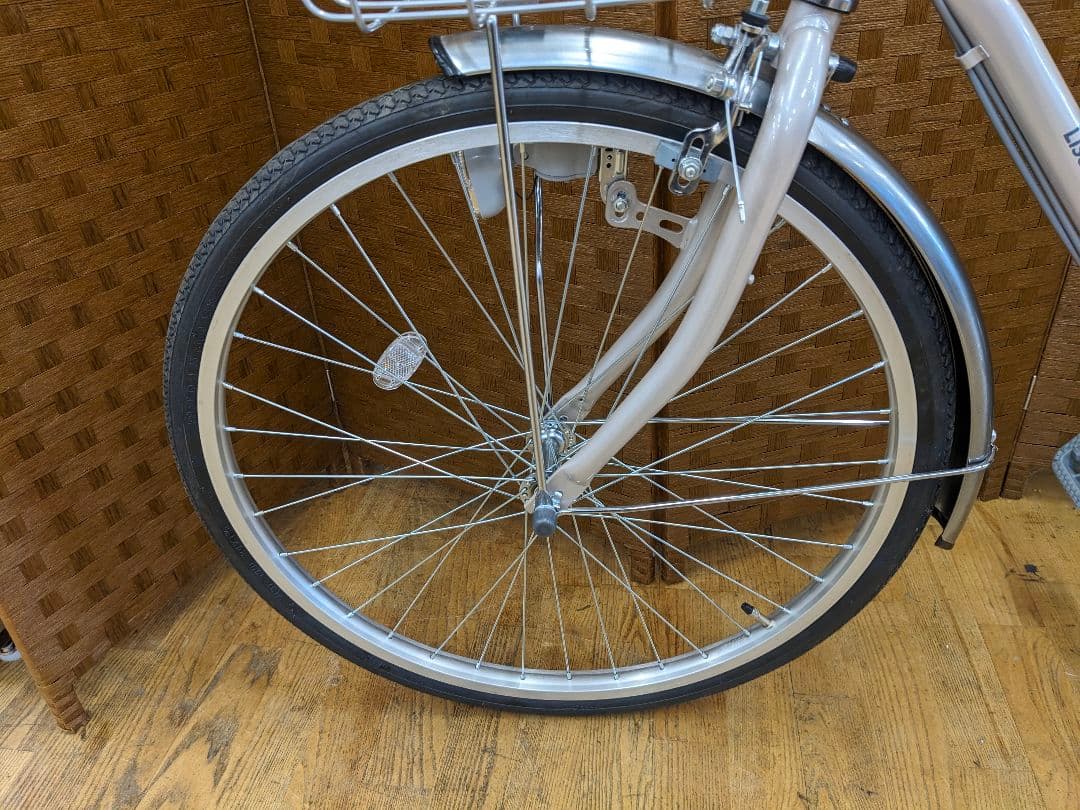 U081 美品　普通自転車　２４インチ　6段変速