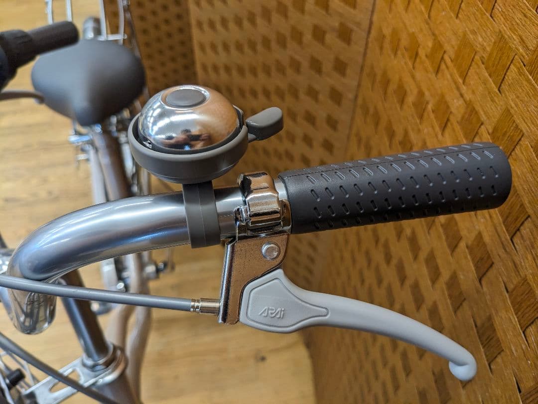 U081 美品　普通自転車　２４インチ　6段変速