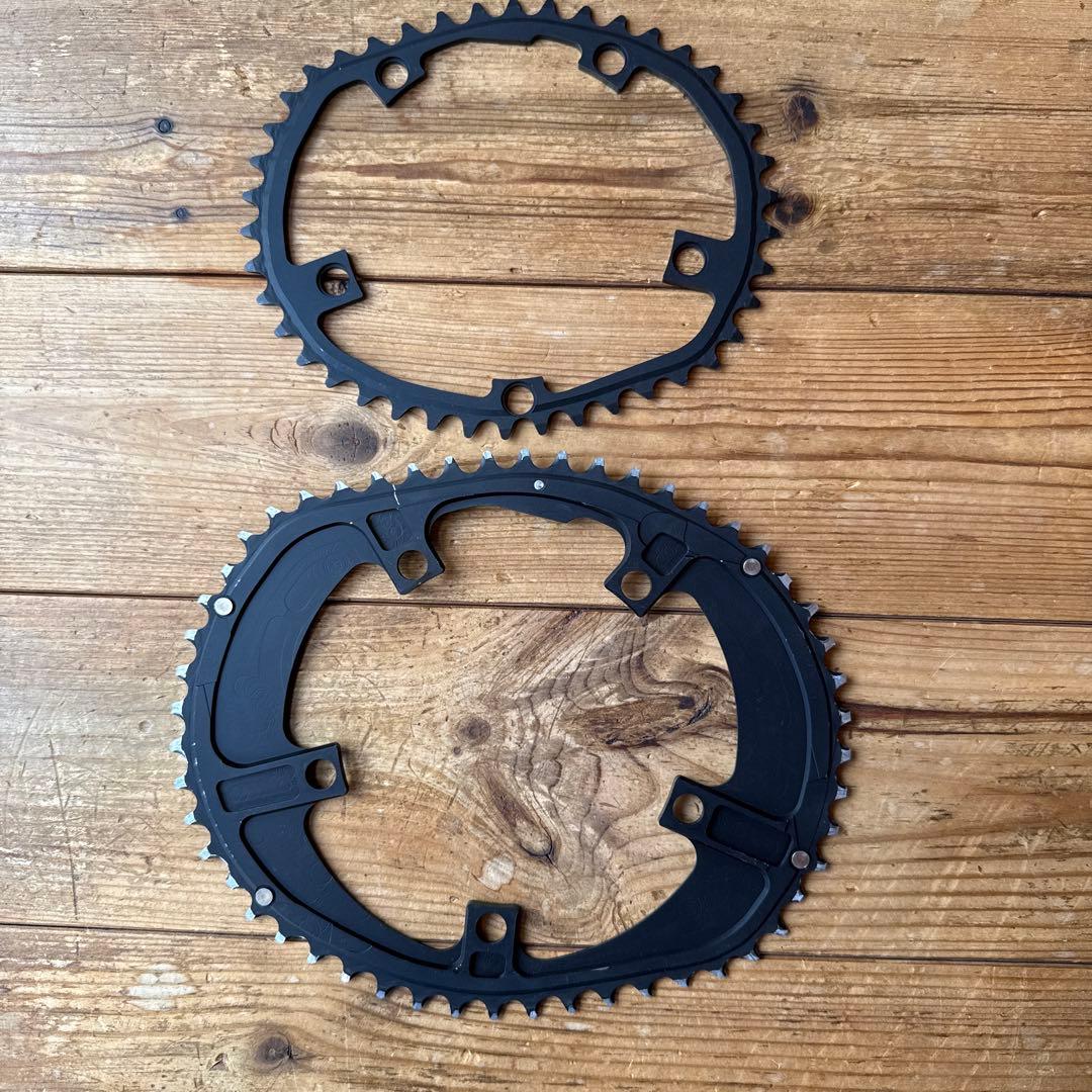 O.SYMETRIC STRONGLIGHT製の楕円チェーンリング