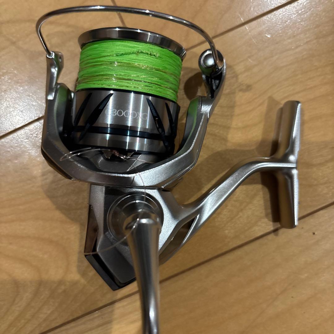 SHIMANO 23STRADIC C3000XG スピニングリール