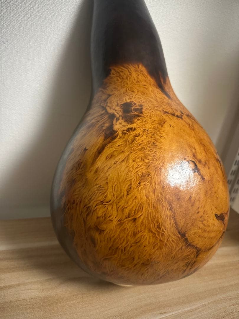 ライオン焼き絵のひょうたん型置物