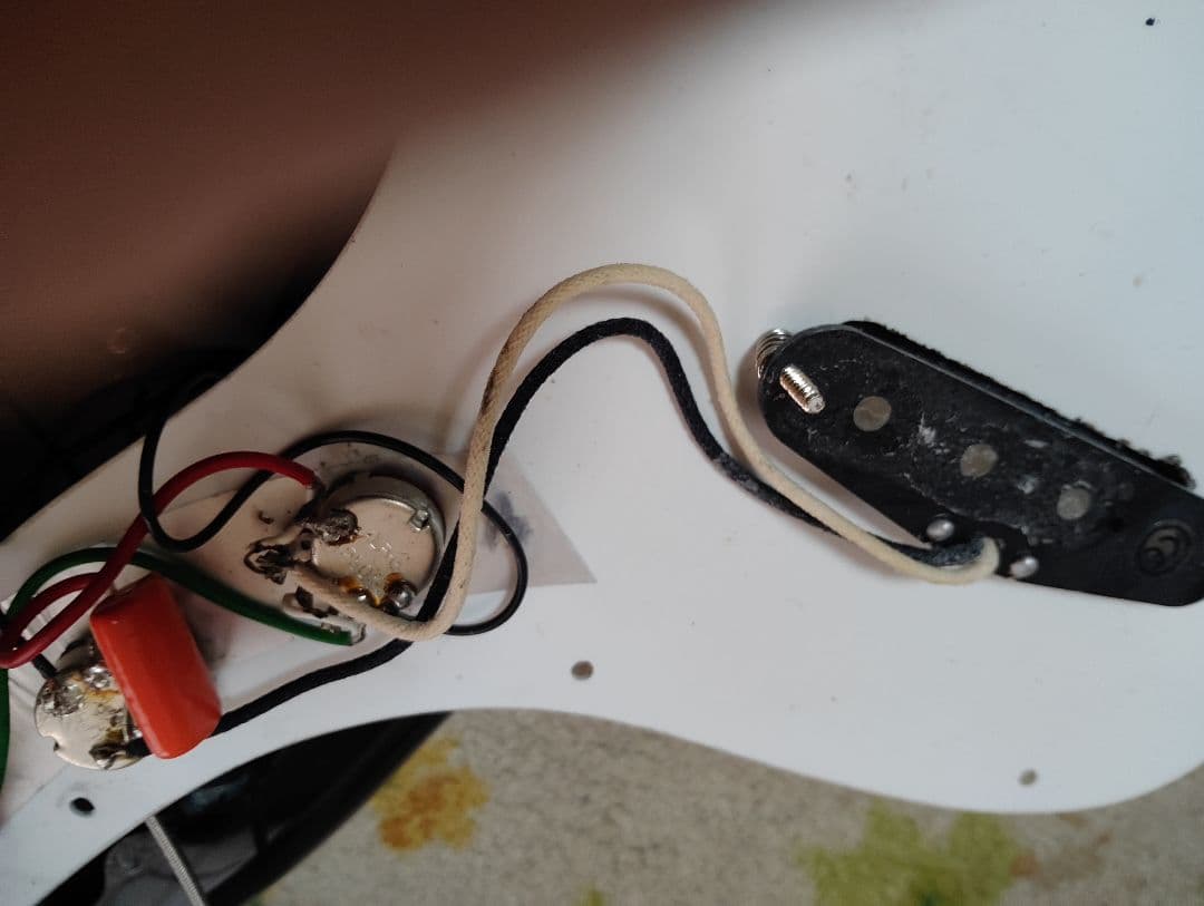 Squier BRONCO BASS テレキャスターベースピックアップに交換