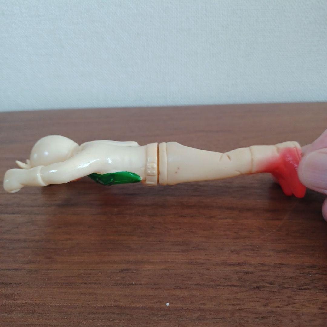 無版権　パチもの「仮面ライダーX」風のアイボリー色の希少ソフビフィギュア