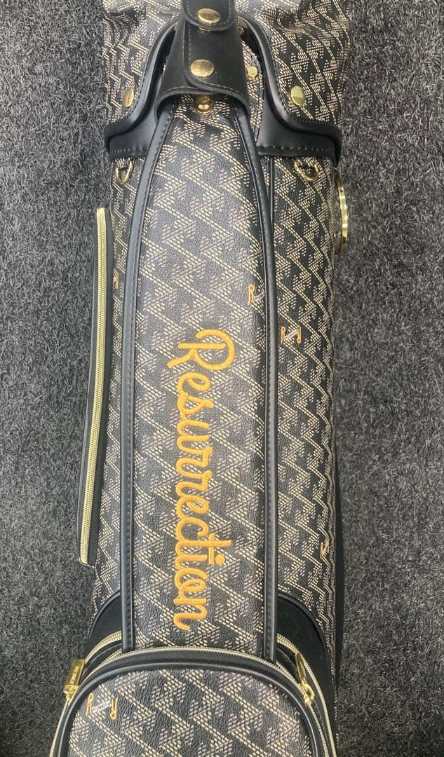 超美品Resurrectionゴルフバッグ