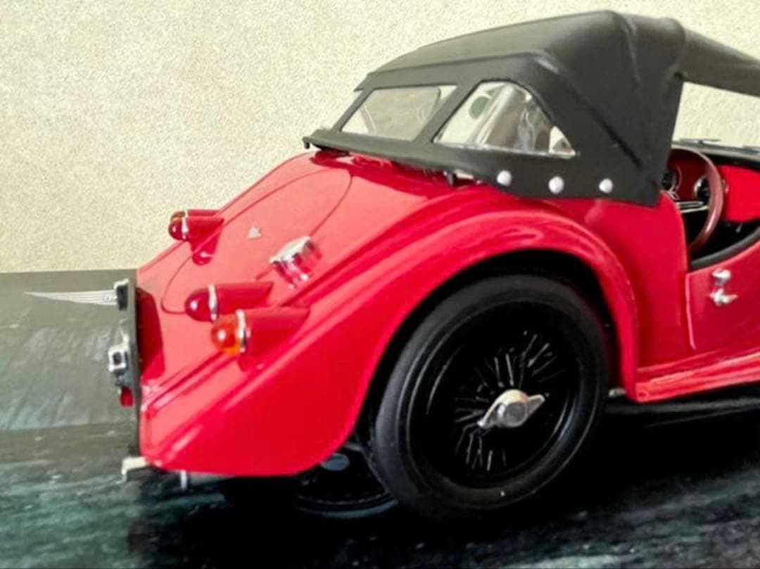 1/18 京商 モーガン 4/4 SPORTS 2008 RED未展示品