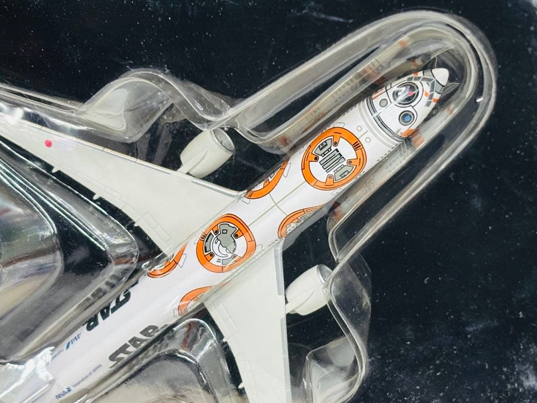ANA B777スターウォーズ ジェットBB-8