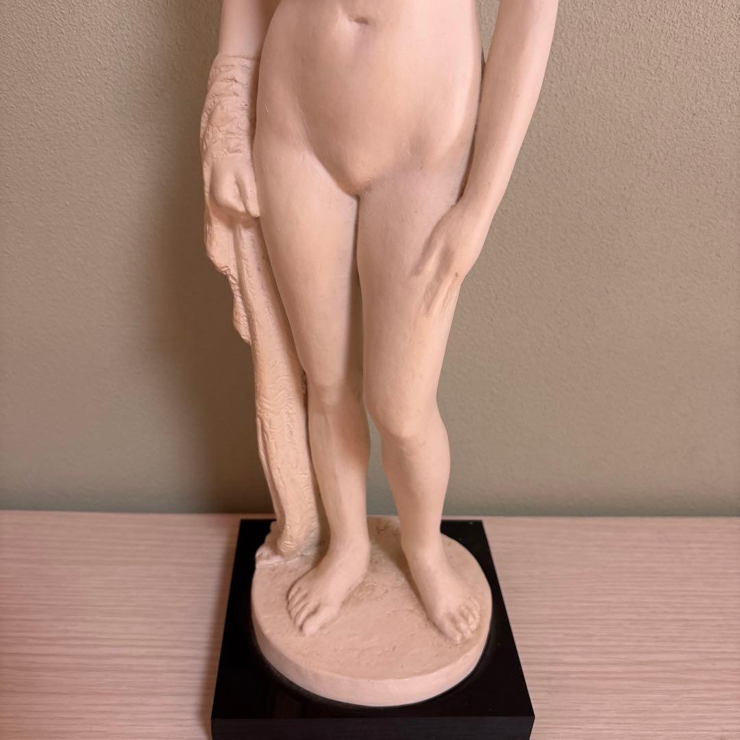 ⚠️最終値下げ⚠️さわやかな朝 山本稚彦 裸婦像 石膏 箱あり※色味は画像３枚目