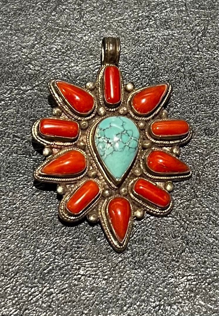 希少　インディアンジュエリー　ターコイズ　ネックレス　トップ