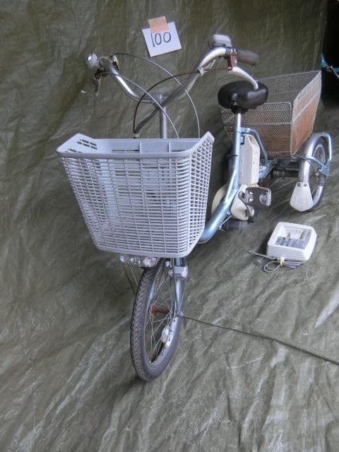 100：ブリヂストン　電動アシスト三輪車　ジャンク引取限定：埼玉県所沢市