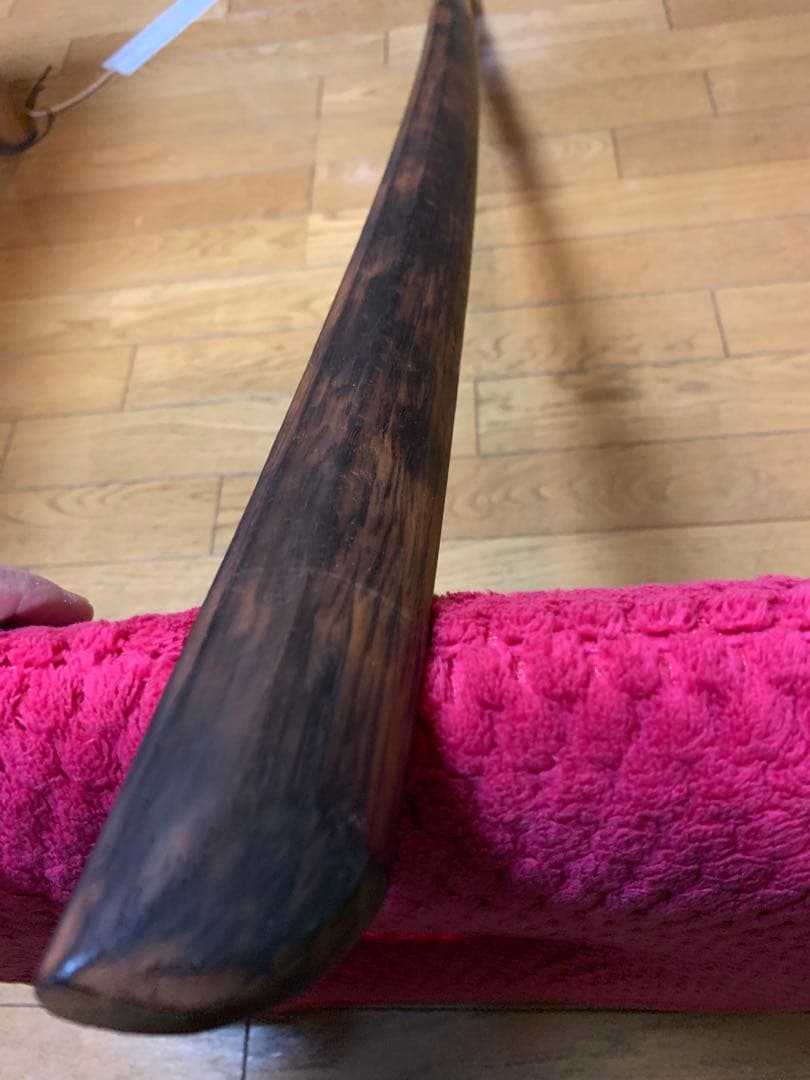 【希少】珍品　巌流決闘　古木刀 （宮本武蔵使用の櫂形木刀を模したもの）刻印付