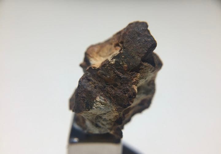 ★【希少】イミラック・パラサイト隕石原石 7.6g★原石