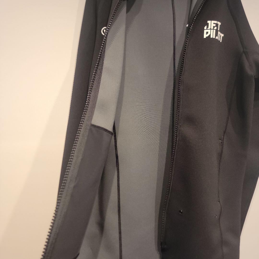 VENTURE JET PILOT フード付きウェットスーツ 交渉可能♪