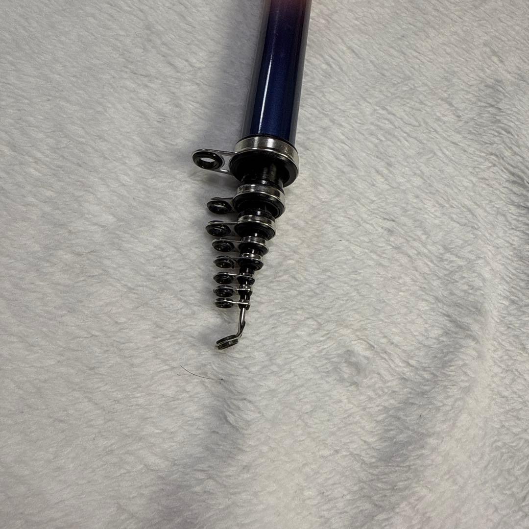 SHIMANO カーボン　ホリディ　イソ