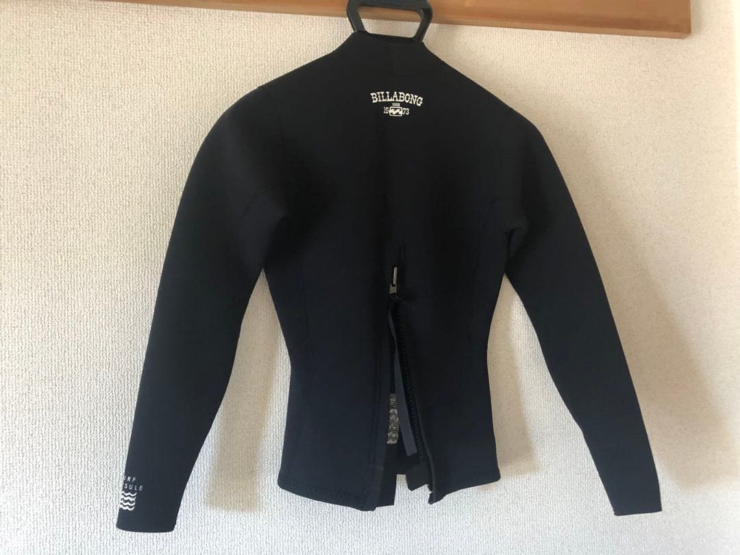 BILLABONG タッパー 出品9月末迄