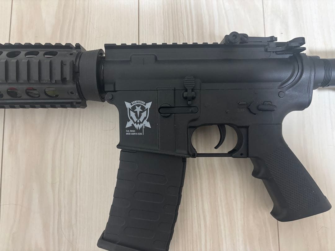 APS製　M4 次世代電動ガン ブラック 可調式ストック