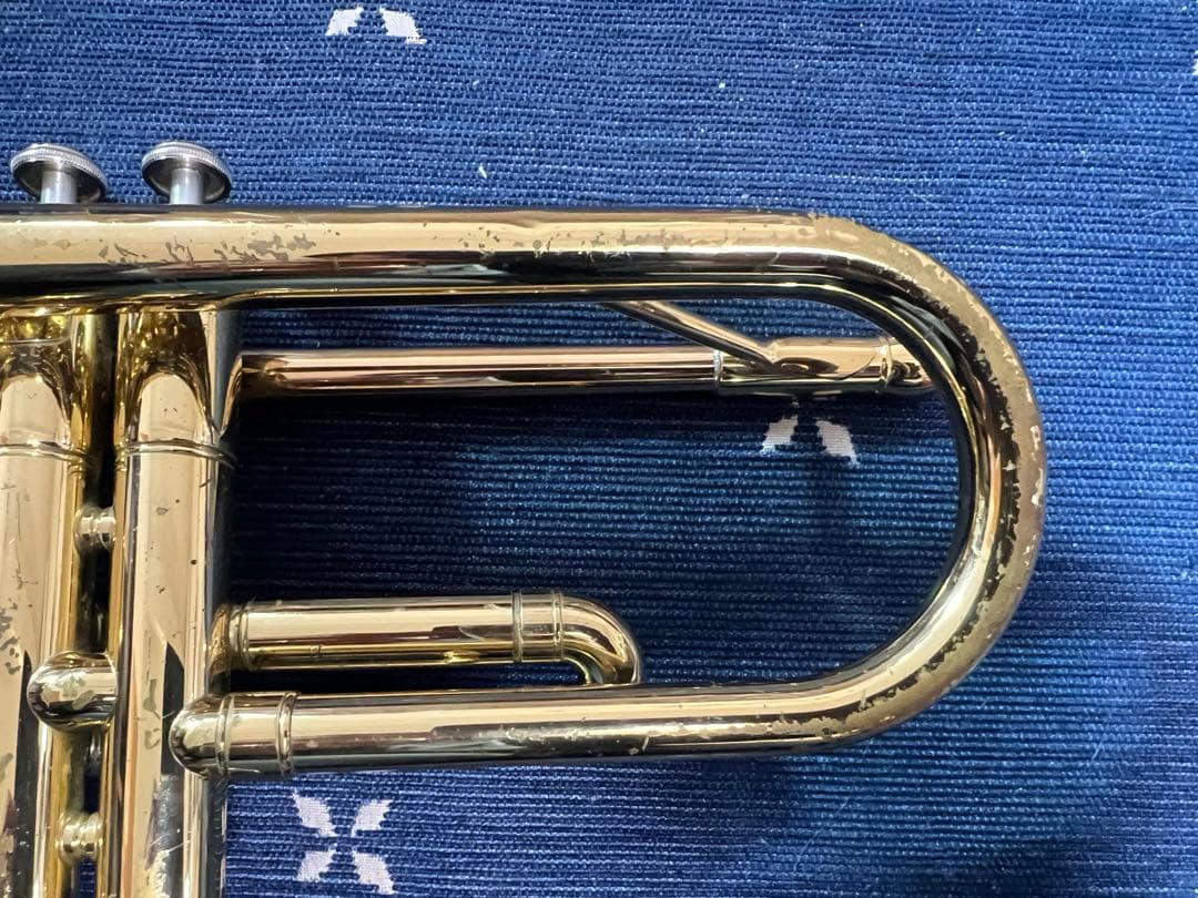 ヤマハトランペット　YTR-1335 ケース付き