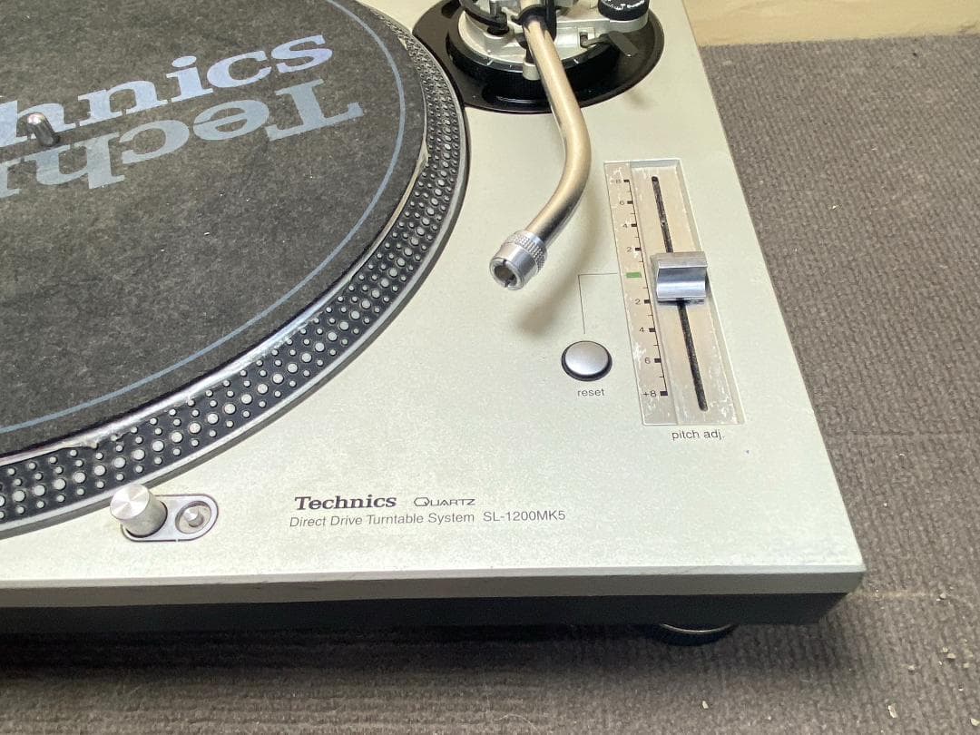 01 technics SL-1200mk5 ターンテーブル