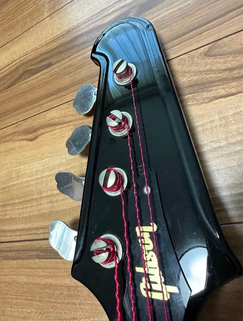 サンダーバード　ベース　ハードケース付き