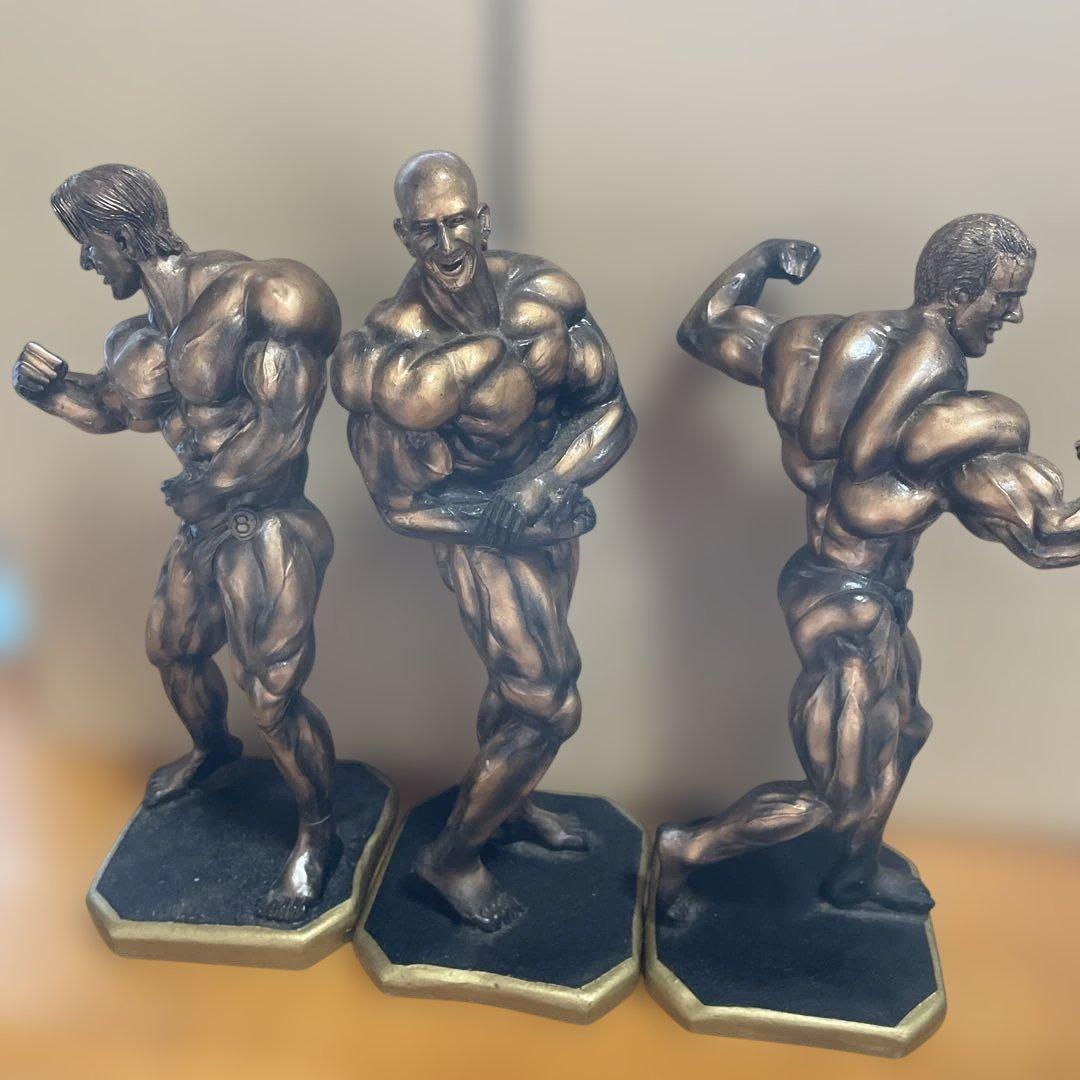 ボディビルフィギュア 3体セット ブロンズ