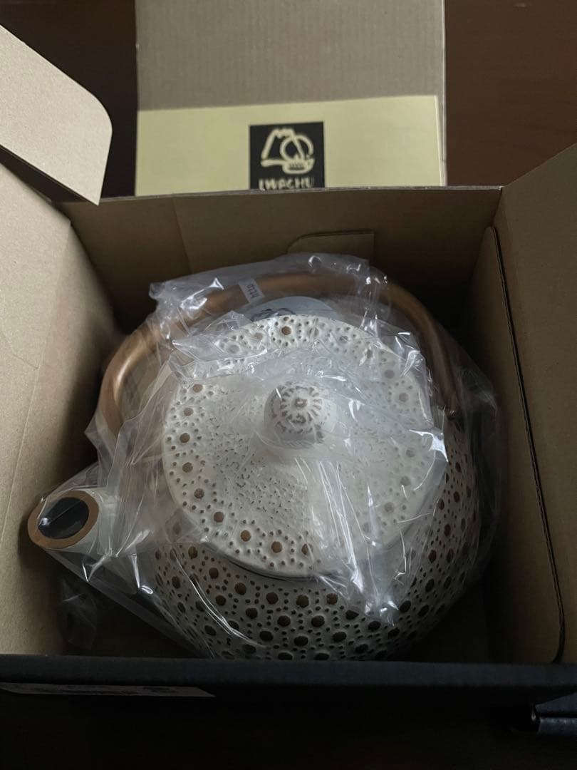 【新品】南部鉄器ティーポット　アンシャンテジャポン　NO.3カモミール　ゴールド