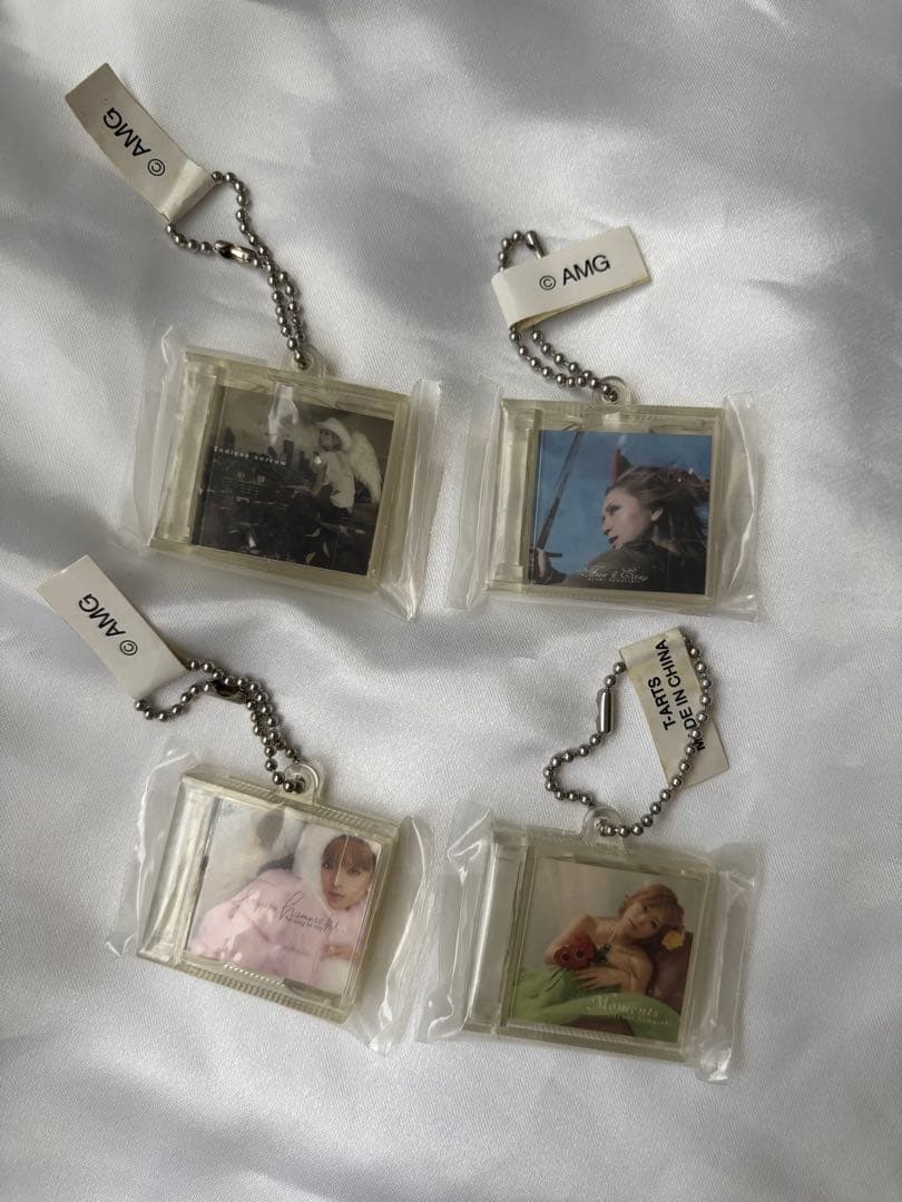 【Kazuto85さま専用】浜崎あゆみ CD ミニチュア キーホルダー ガチャ