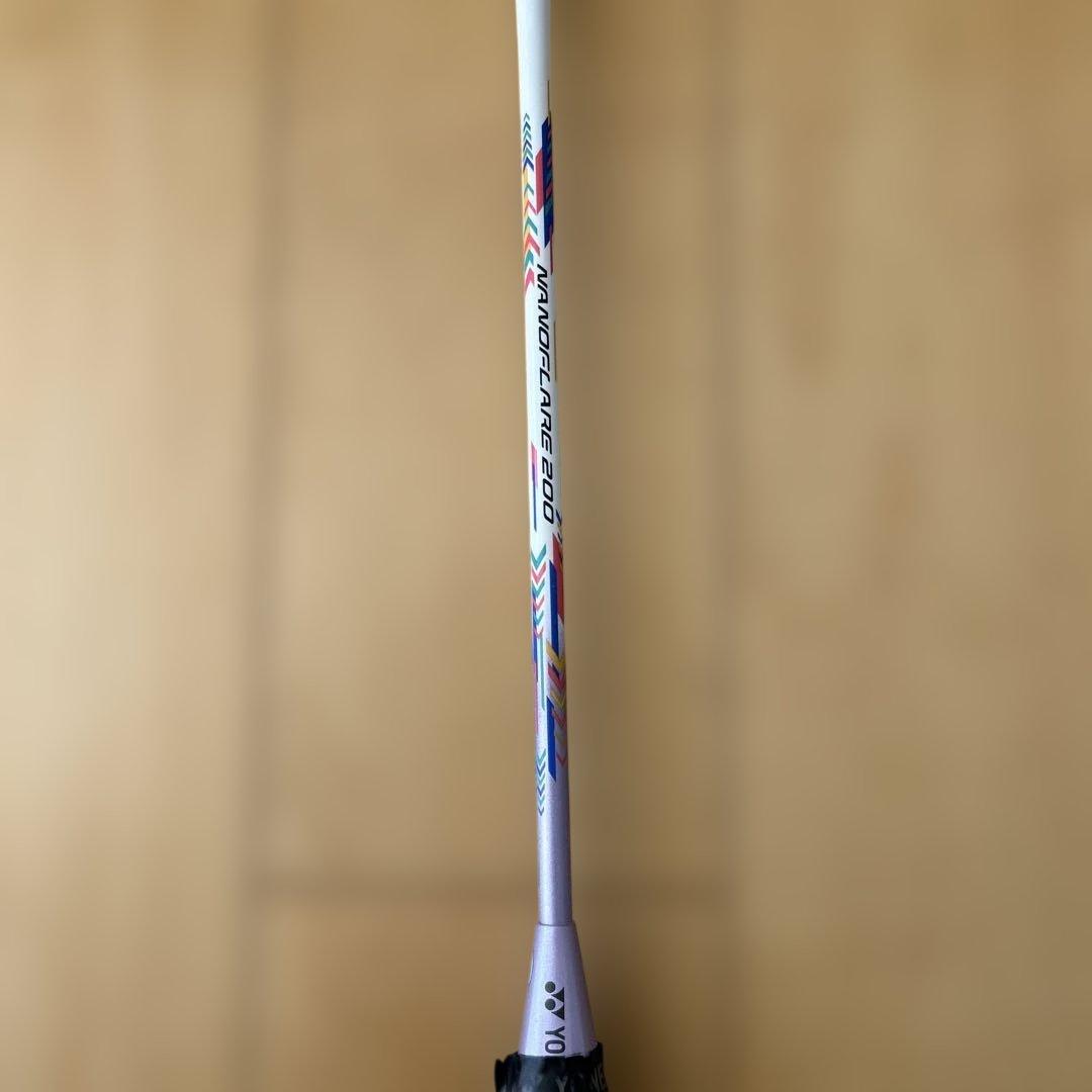 YONEX Nanoflare 200 バドミントンラケット