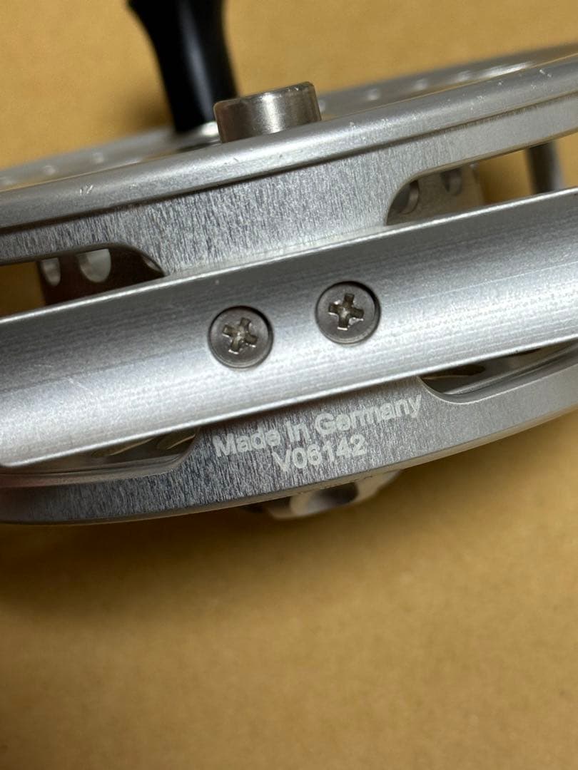 バリバス フライリール V06142