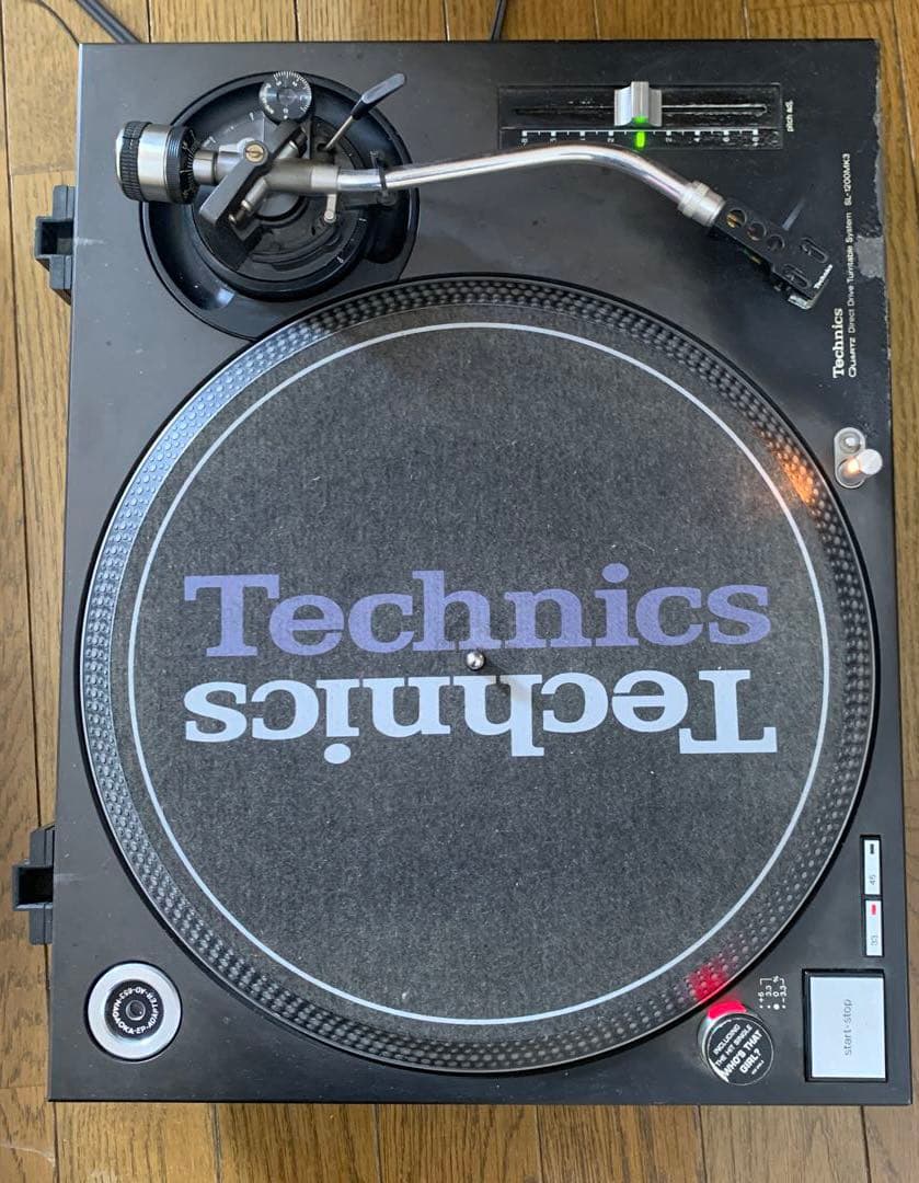 Technics SL-1200 ターンテーブル2台＋ミキサー1台　VMX100