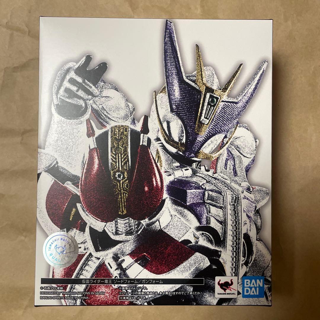 S.H.F 真骨彫製法 仮面ライダー電王 ソードフォーム / ガンフォーム