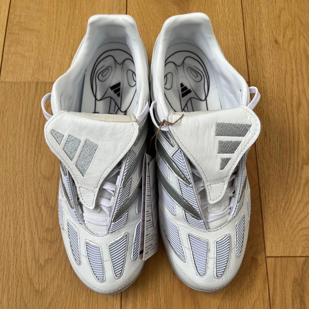 adidas プレデター プレシジョン ストリート ホワイト 抽選 スニーカー