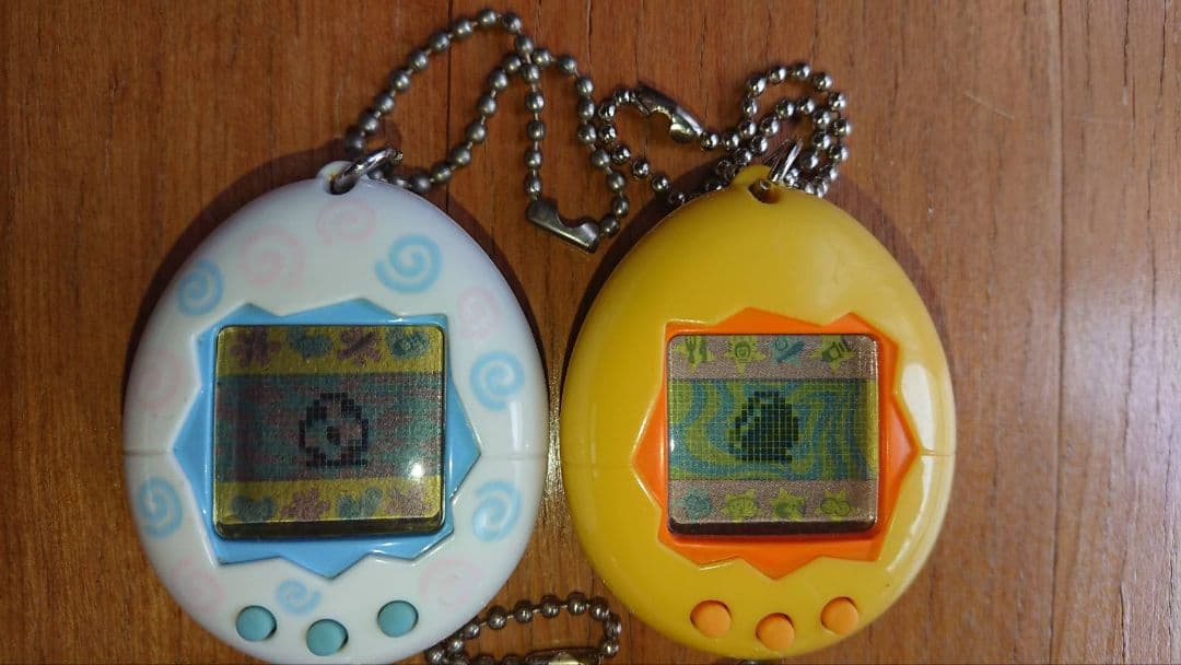 タマゴッチ 4個セット