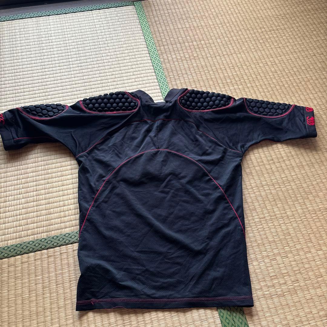 ラグビーセット売り（肩パット、短パン、ユニフォーム、ソックス、ヤッケ、ヘッキャ）