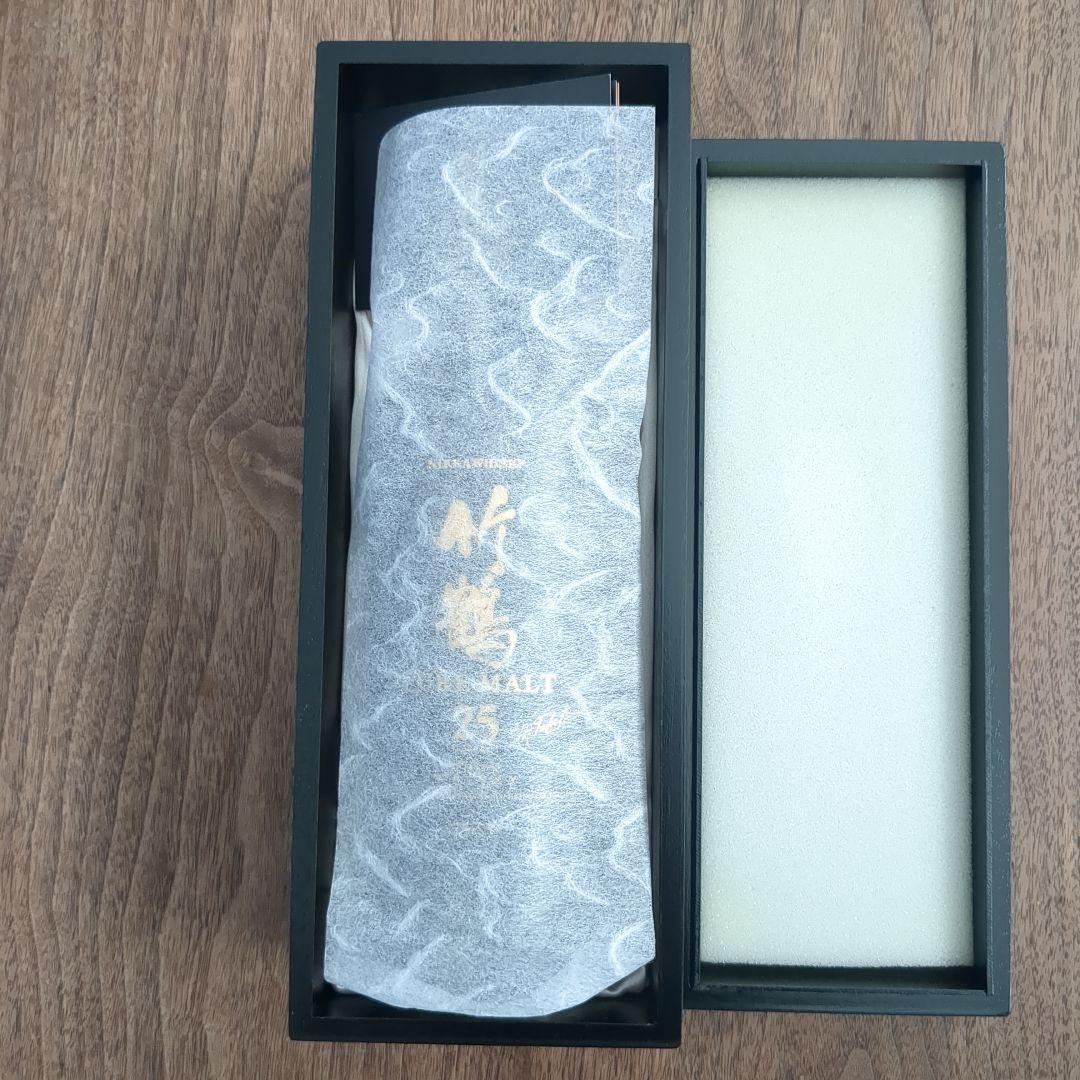 NIKKA WHISKY 竹鶴 PURE MALT 25年 700ml