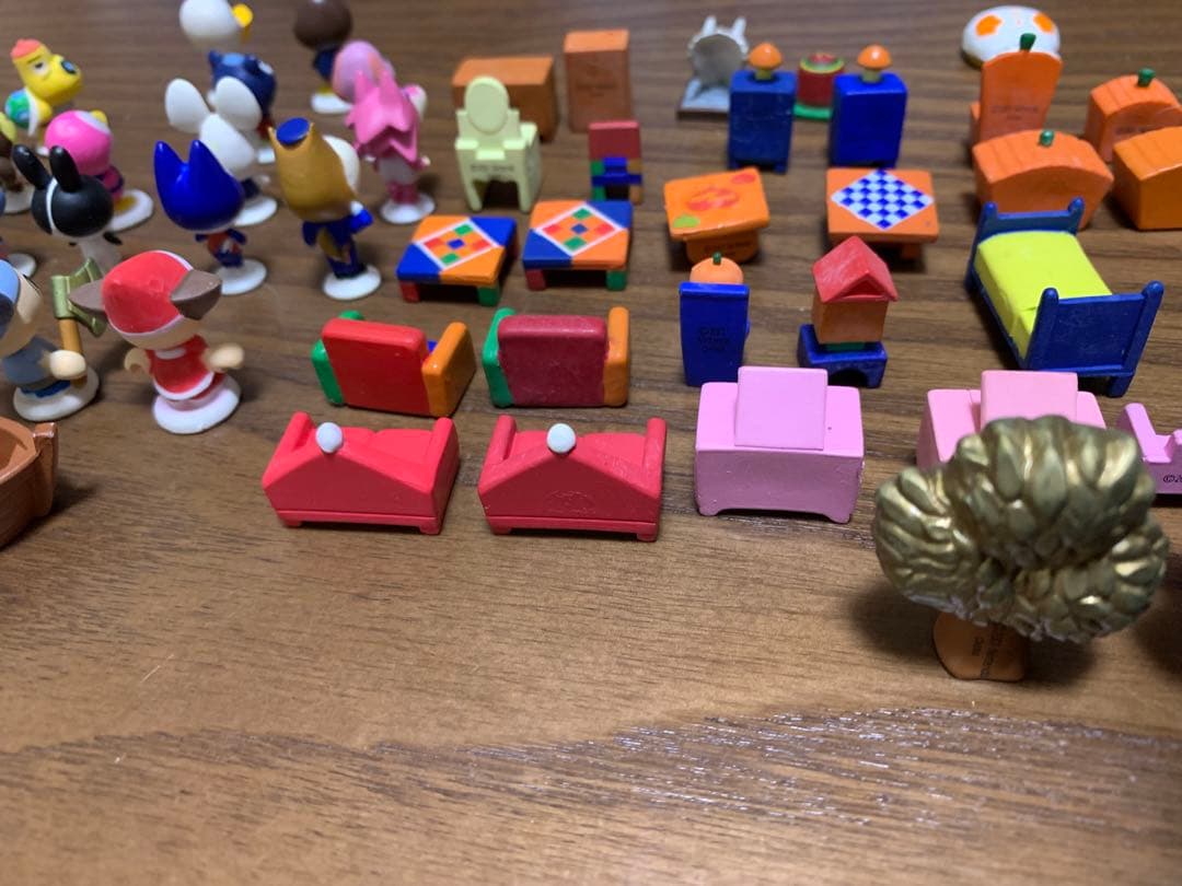 どうぶつの森+森をつくろう！フィギュア　まとめ売り　おまけ付き