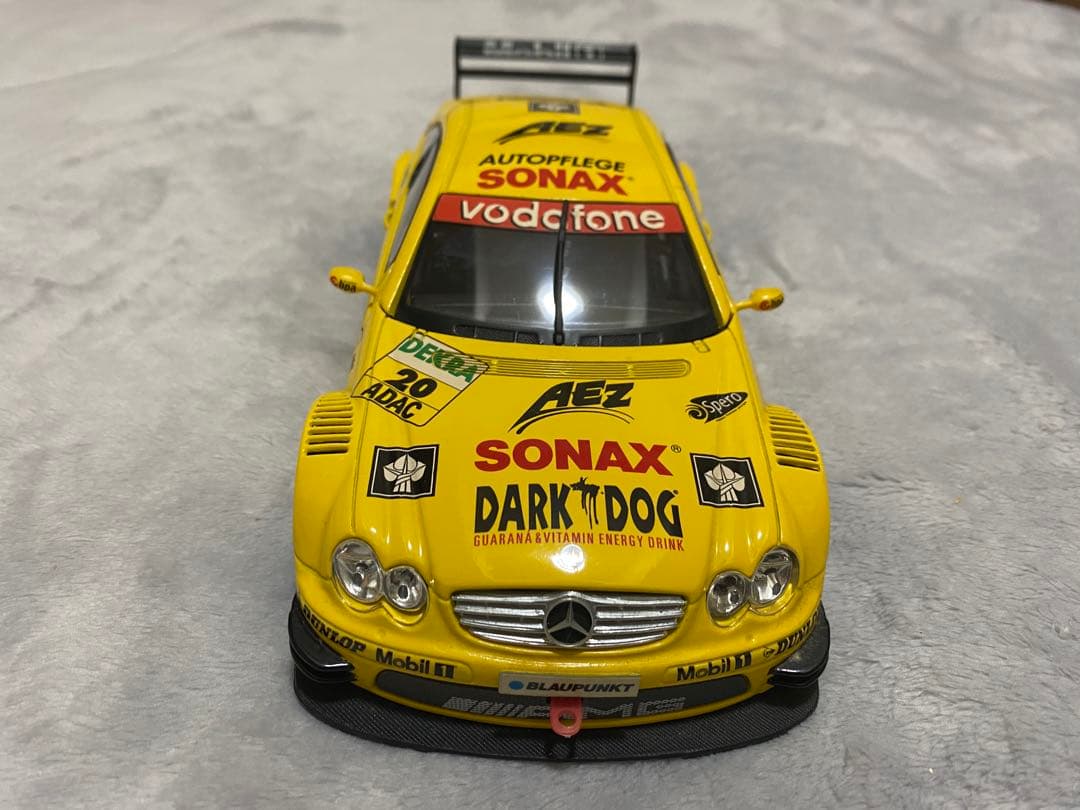 ミニカー Maisto Mercedes-Benz CLK-DTM 2004 1/18