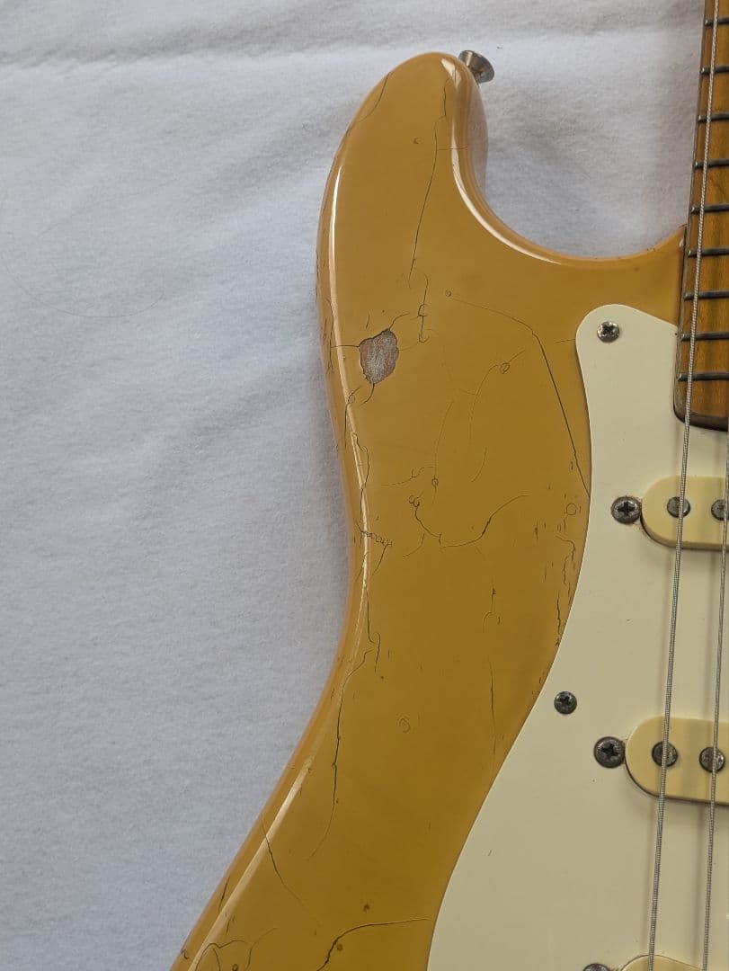 Fender Japan ST57 フジゲン製　軽量3.2kg　送料無料