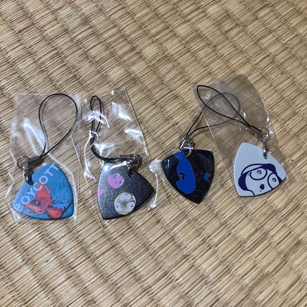 amazarashi ピンバッジ　ピックキーホルダー