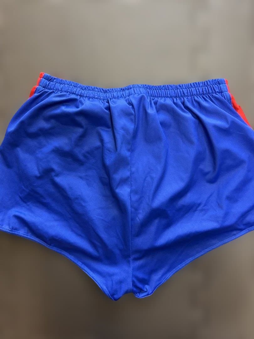 陸上用タンクトップとショートパンツセット