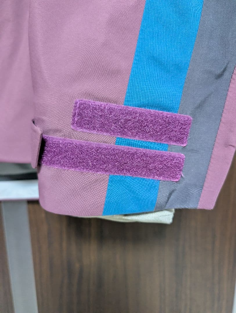 REW 22-23 REALITY リアリティー 上下セット 週末限定セール！