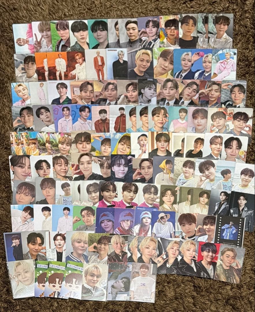 SEVENTEEN 　公式　特典　グッズ　トレカ　全メンバー　1000点以上