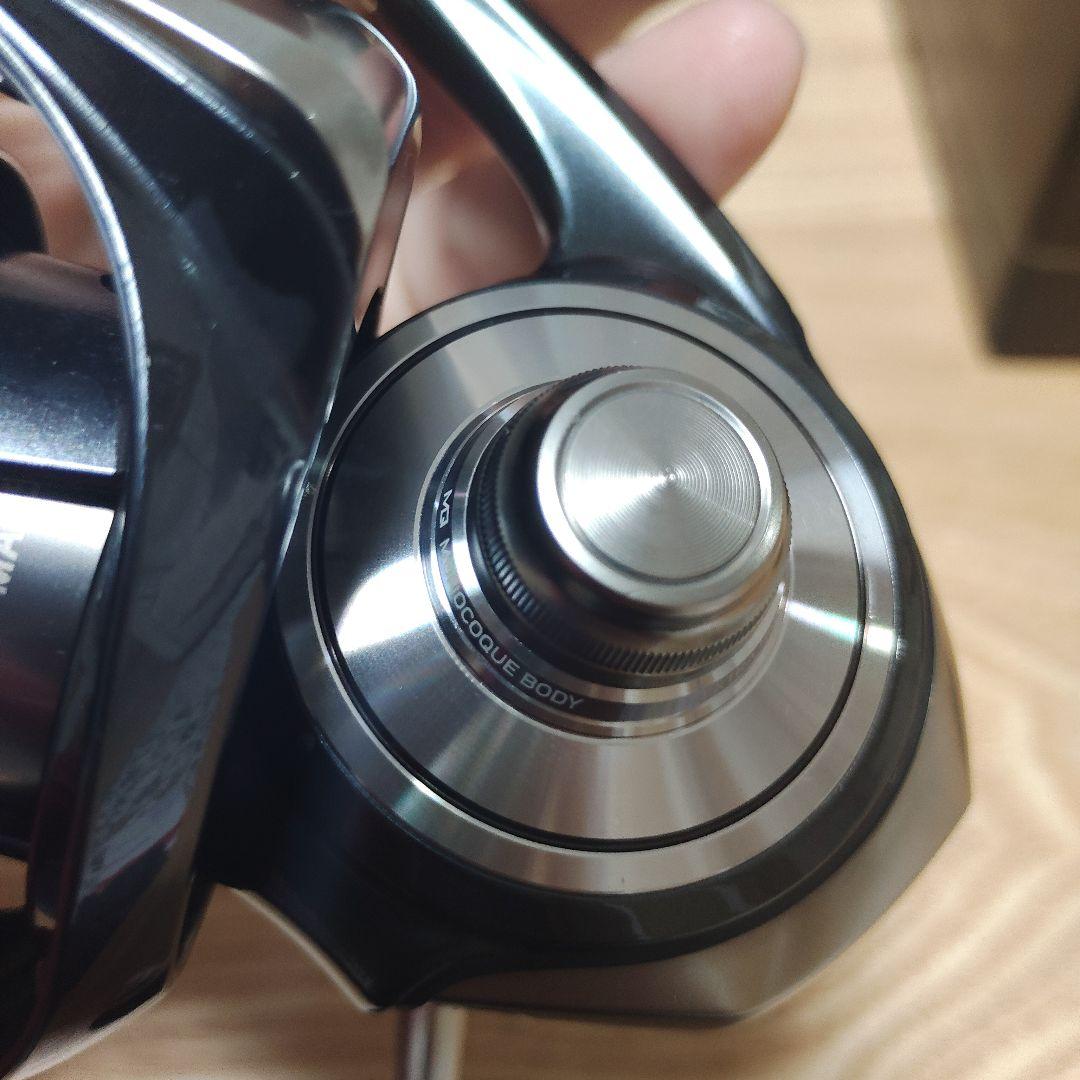 ダイワ24セルテートLT4000CXH RCSパワーライトノブ付