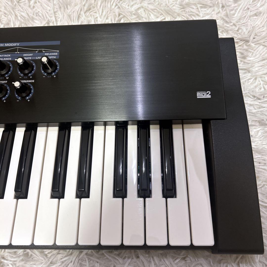 【美品】Roland JUNO-D シンセサイザー ペダル付 廃盤