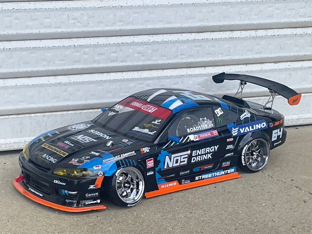 ヨコモ yokomo 下田沙也加 シルビアS15 塗装済みボディ　ラジドリ