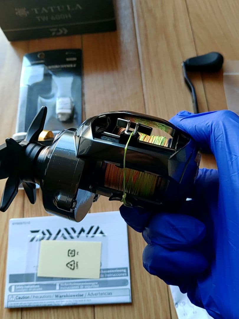 ダイワ DAIWA タトゥーラTW 400H 右ハンドル