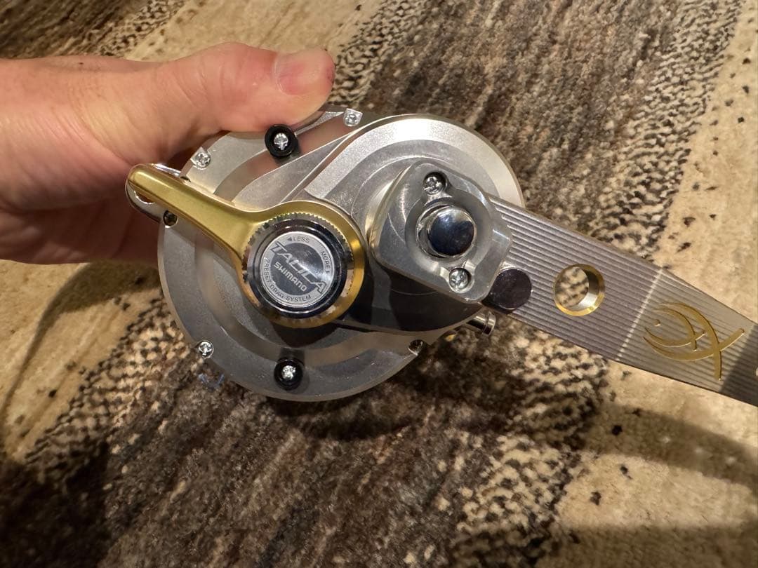 シマノ　タリカ25Ⅱ 新品PE付　パワーハンドル付き