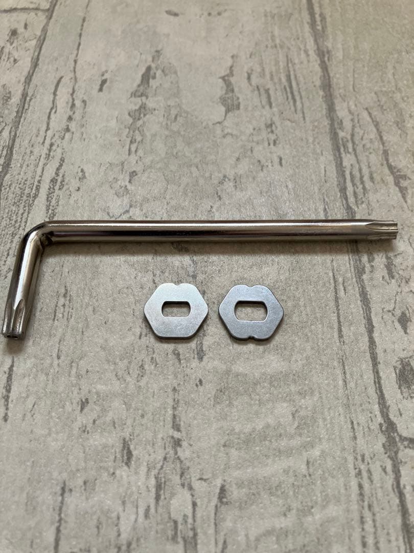 DRT・バリアル×LIVRE・クランクフェザー110 シャンパンゴールド