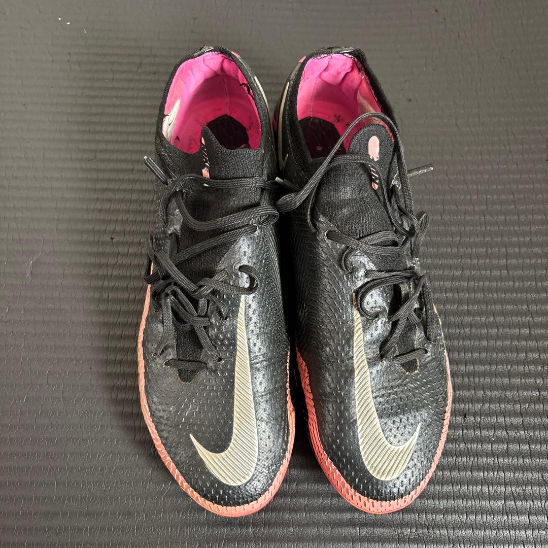 ナイキ サッカースパイク　ファントムgt FGモデル